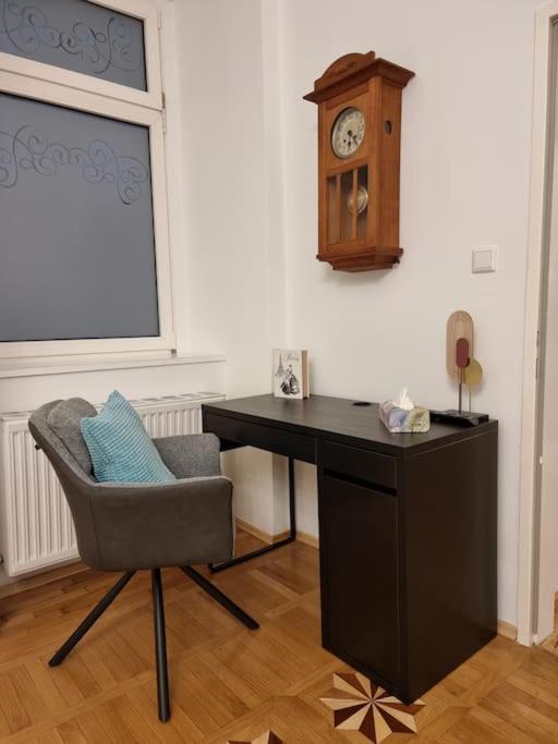 Sissi Royal Suite - Inner City 4 Bedroom Apartment Bécs Kültér fotó